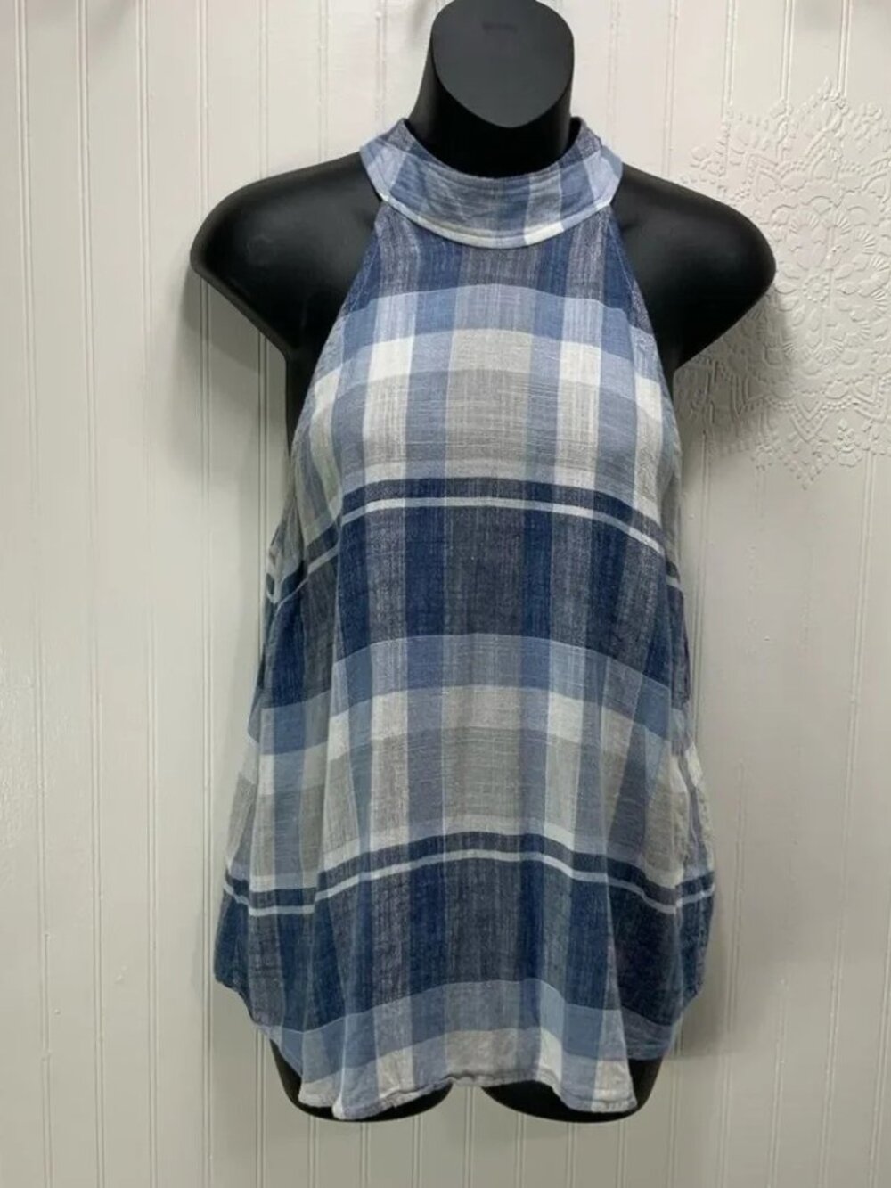 Women’s Anthropologie’s Cloth & Stone plaid sleeveless top